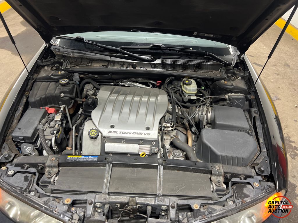 2002 Oldsmobile Aurora 9