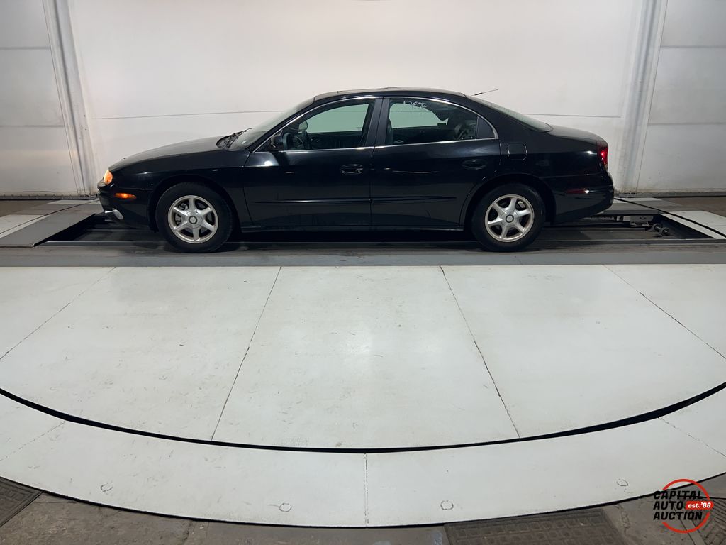 2002 Oldsmobile Aurora 11
