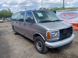 2001 GMC Savana