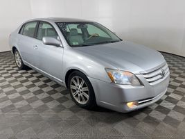 2005 Toyota Avalon