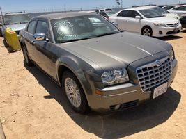 2010 Chrysler 300
