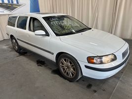 2004 Volvo V70
