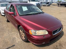 2005 Volvo S60