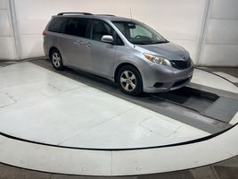 2012 Toyota Sienna