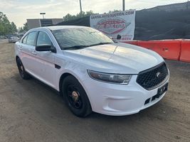 2016 Ford Taurus