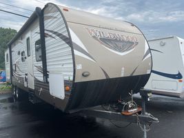 2017 FOREST RIVER wildwood