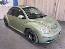 2006 VOLKSWAGEN New Beetle