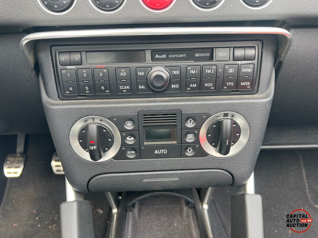 2001 Audi TT 10