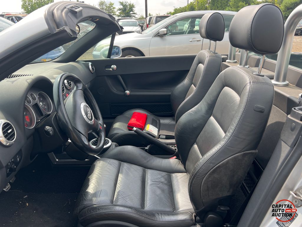 2001 Audi TT 7