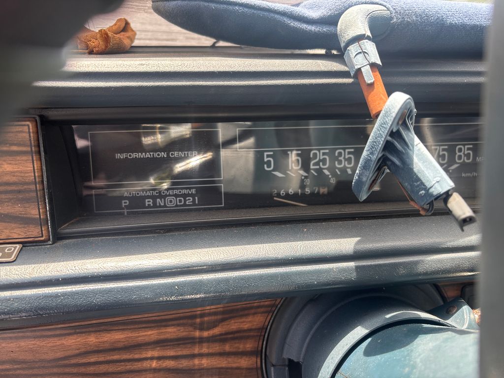 1987 Buick Electra 4