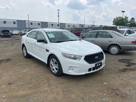 2014 Ford Taurus
