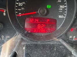 2012 VOLKSWAGEN Beetle