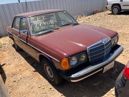 1981 Mercedes-Benz 240 SERIES