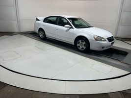 2002 NISSAN Altima