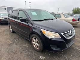 2010 VOLKSWAGEN Routan