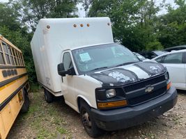 2013 Chevrolet COMMERCIAL VANS