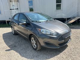2015 Ford FIESTA