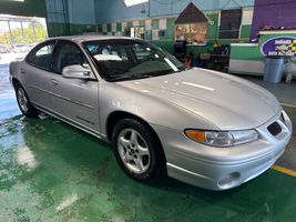 2001 Pontiac GRAND-PRIX