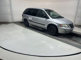 2006 Chrysler Town & Country