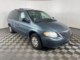 2007 Chrysler Town & Country