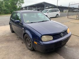 2006 VOLKSWAGEN Golf