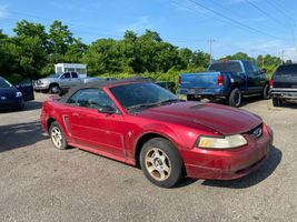 2000 Ford Mustang