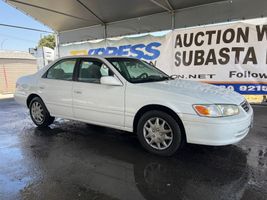 2000 Toyota Camry