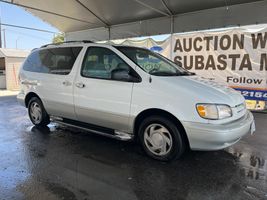 1999 Toyota Sienna