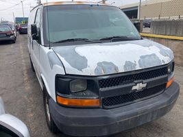 2003 Chevrolet G2500 Vans