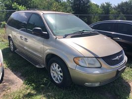 2003 Chrysler Town & Country