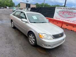 2000 Toyota Avalon