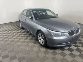 2009 BMW 5 Series