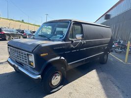 1989 Ford E250 Vans