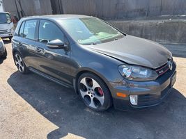 2011 VOLKSWAGEN GTI