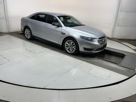 2013 Ford Taurus