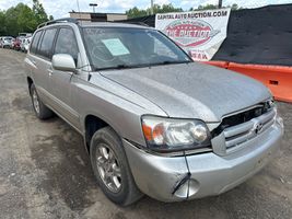 2005 Toyota HIGHLANDER