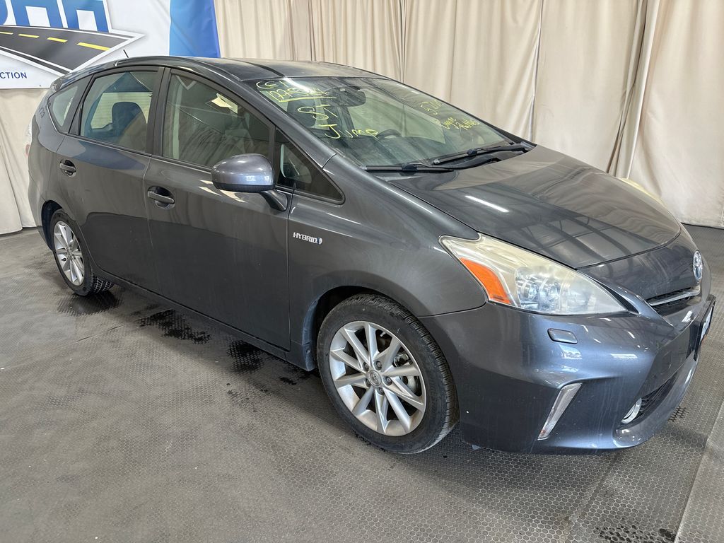 2012 Toyota Prius V 0