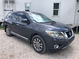 2014 NISSAN Pathfinder
