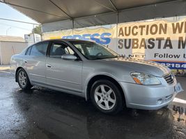 2005 NISSAN Altima