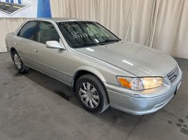 2000 Toyota Camry