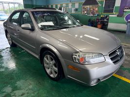 2002 NISSAN MAXIMA