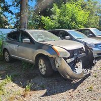 2011 NISSAN Rogue