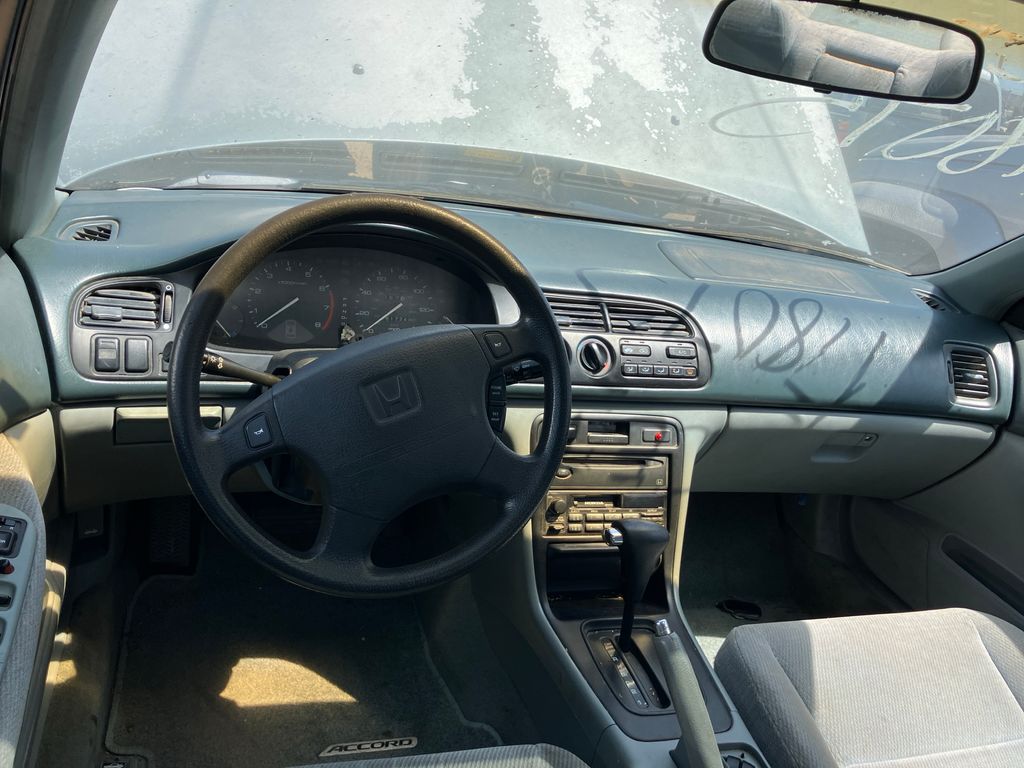 1996 Honda Accord 10
