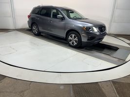 2018 NISSAN Pathfinder