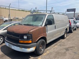 2009 Chevrolet G2500 Vans