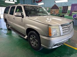 2004 Cadillac Escalade