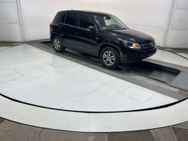 2013 VOLKSWAGEN Tiguan