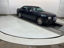 2010 Chrysler 300