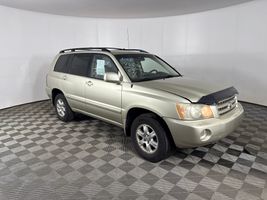 2003 Toyota HIGHLANDER