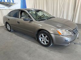 2002 NISSAN Altima